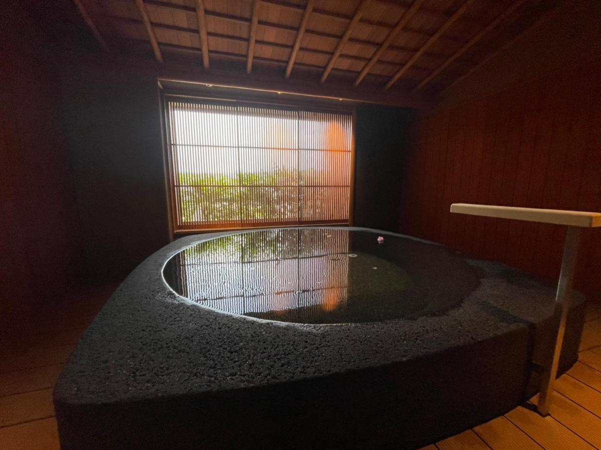 Hotel Wakamizu Takarazuka Luaran gambar